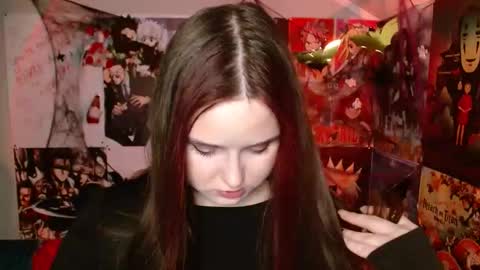 little secret online show from 28, 10, 2025