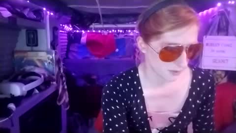 Snapshot of lesleygumgrass chatting on 15, 2, 2025 LesleyGumGrass- The Boring Trans girl online show from 15, 2, 2025