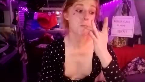 Snapshot of lesleygumgrass chatting on 16, 2, 2025 LesleyGumGrass- The Boring Trans girl online show from 16, 2, 2025