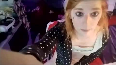 Snapshot of lesleygumgrass chatting on 17, 2, 2025 LesleyGumGrass- The Boring Trans girl online show from 17, 2, 2025
