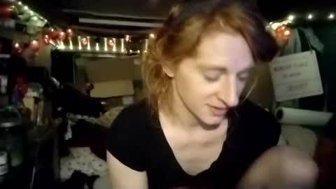 Snapshot of lesleygumgrass chatting on 14, 6, 2026 LesleyGumGrass- The Boring Trans girl online show from 14, 6, 2026