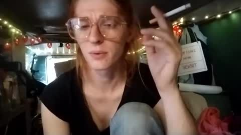 Snapshot of lesleygumgrass chatting on 16, 6, 2026 LesleyGumGrass- The Boring Trans girl online show from 16, 6, 2026