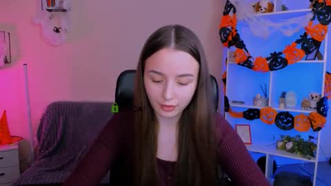 leslie_bird online show from 1, 11, 2025