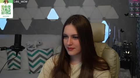 Snapshot of lesliekorfs chatting on 27, 2, 2025 LeslieKorfs online show from 27, 2, 2025