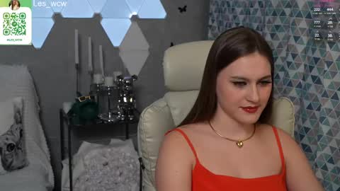 Snapshot of lesliekorfs chatting on 7, 3, 2025 LeslieKorfs online show from 7, 3, 2025