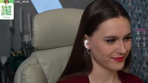 Snapshot of lesliekorfs chatting on 11, 3, 2025 LeslieKorfs online show from 11, 3, 2025