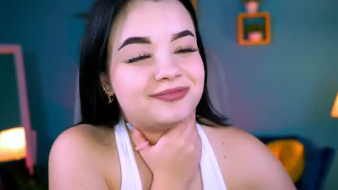 Snapshot of leslierowe chatting on 3, 10, 2025 LeslieRowe online show from 3, 10, 2025