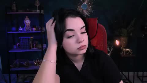 Snapshot of leslierowe chatting on 10, 10, 2025 LeslieRowe online show from 10, 10, 2025
