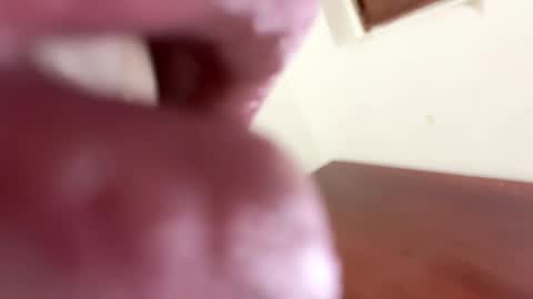 Snapshot of lessiasfantasy chatting on 5, 1, 2025 lessiasfantasy online show from 5, 1, 2025