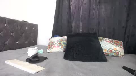 lessliee online show from 13, 12, 2024