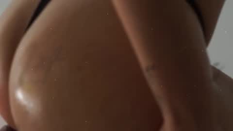 Snapshot of letiziafulkers1 chatting on 22, 4, 2026 Letizia Fulkers online show from 22, 4, 2026