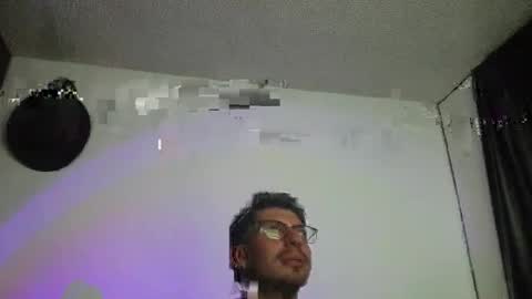 Torres online show from 9, 4, 2026