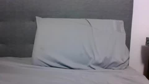 lets_play143 online show from 19, 10, 2025