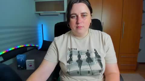 Snapshot of letticams chatting on 24, 6, 2026 Naomi online show from 24, 6, 2026