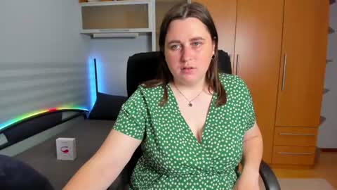 Snapshot of letticams chatting on 2, 7, 2026 Naomi online show from 2, 7, 2026