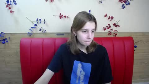 Snapshot of letty_curly chatting on 5, 12, 2024 letty_curly online show from 5, 12, 2024