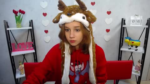 Snapshot of letty_curly chatting on 6, 12, 2024 letty_curly online show from 6, 12, 2024