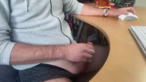 leukurrt online show from 17, 11, 2025