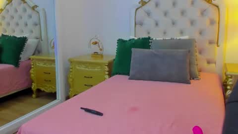    online show from 16, 11, 2025