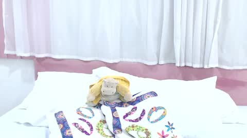 Gabrielle online show from 2, 2, 2025