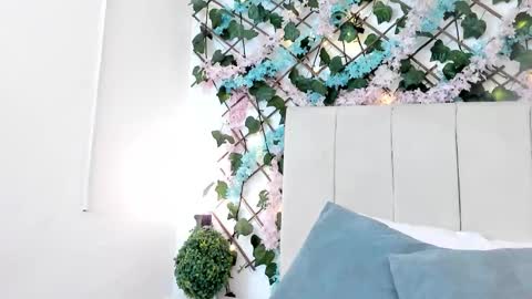 Gabrielle online show from 13, 11, 2025