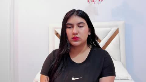 Snapshot of lexi_bloom chatting on 17, 4, 2026 Gabrielle online show from 17, 4, 2026