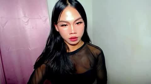 lexi_foru online show from 15, 12, 2025