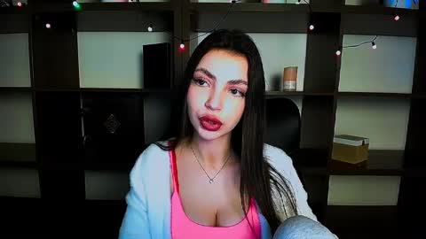 Alexia online show from 18, 2, 2025