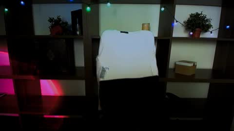 Alexia online show from 9, 3, 2025