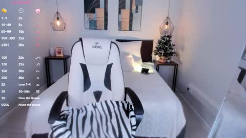 Lexy - Follow me online show from 18, 12, 2025