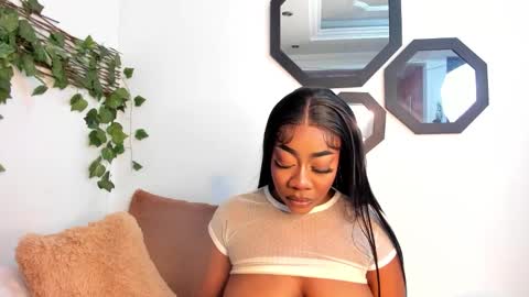 Lexieegrey online show from 27, 10, 2025