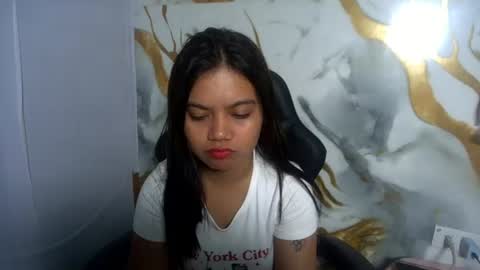 Snapshot of lexielar chatting on 2, 8, 2026 LEXIE online show from 2, 8, 2026