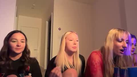 lexiiismith online show from 23, 2, 2026