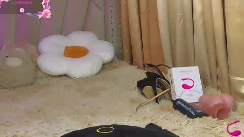 Naturaly Born Goddess  Ms. kendall  online show from 19, 12, 2025