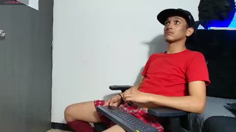 Lexter Blue online show from 25, 6, 2026