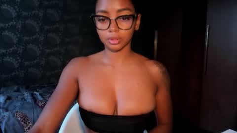 LEXY - Independent account online show from 14, 10, 2025