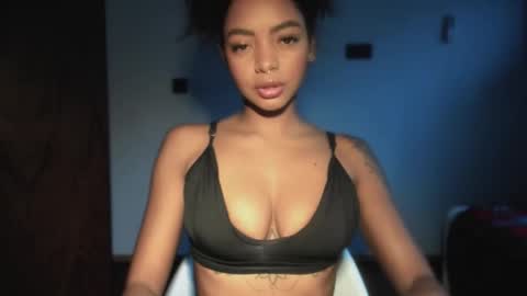 LEXY - Independent account online show from 5, 3, 2026