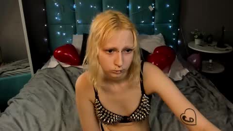 Snapshot of lexy_woorhez chatting on 13, 2, 2025 Lexy online show from 13, 2, 2025
