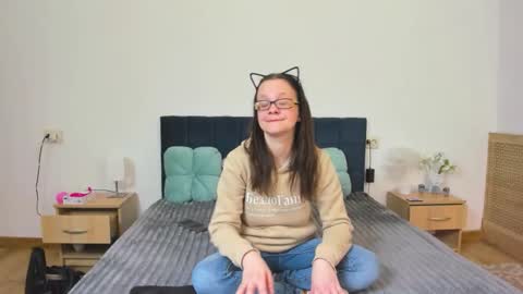 lexyfuun online show from 7, 11, 2025