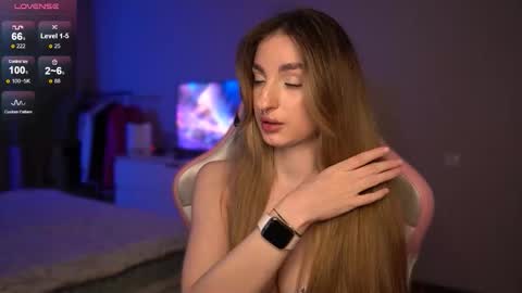 Snapshot of lexystoun chatting on 25, 10, 2025 Lexy online show from 25, 10, 2025