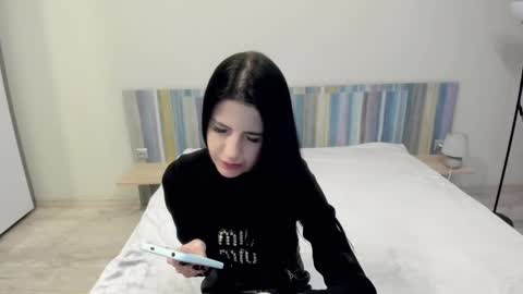 lexyswett online show from 14, 1, 2025