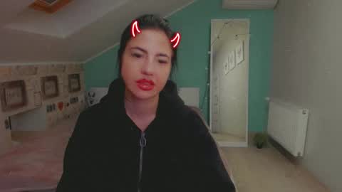 lexyswett online show from 1, 3, 2025