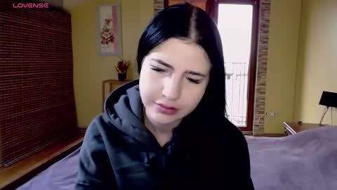 lexyswett online show from 10, 10, 2025