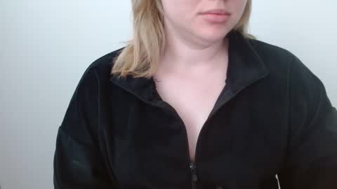 Leyla online show from 19, 5, 2026