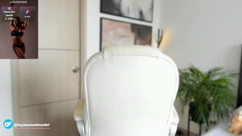 INSTA leylasteel model         online show from 11, 9, 2025