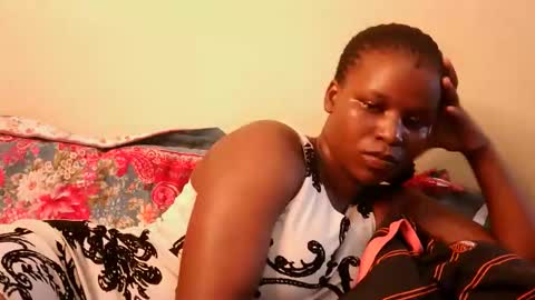 leylacuty13 online show from 6, 4, 2026