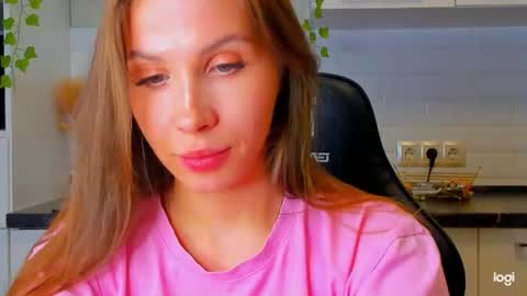 Snapshot of leylalin chatting on 14, 7, 2026 Leila online show from 14, 7, 2026