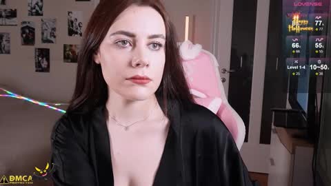 leziiowl online show from 4, 11, 2025