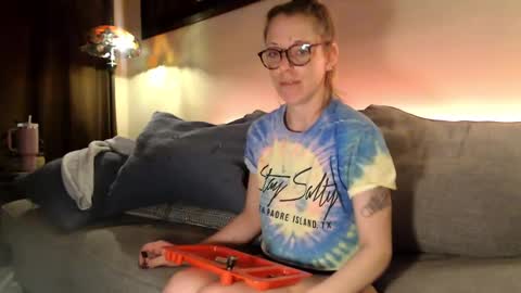 Hornystonerchick online show from 5, 12, 2024