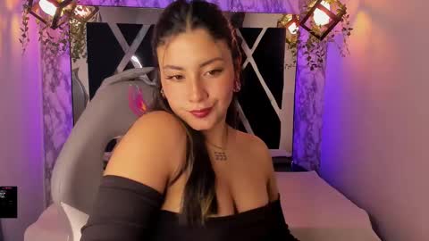 Lia  online show from 2, 1, 2025